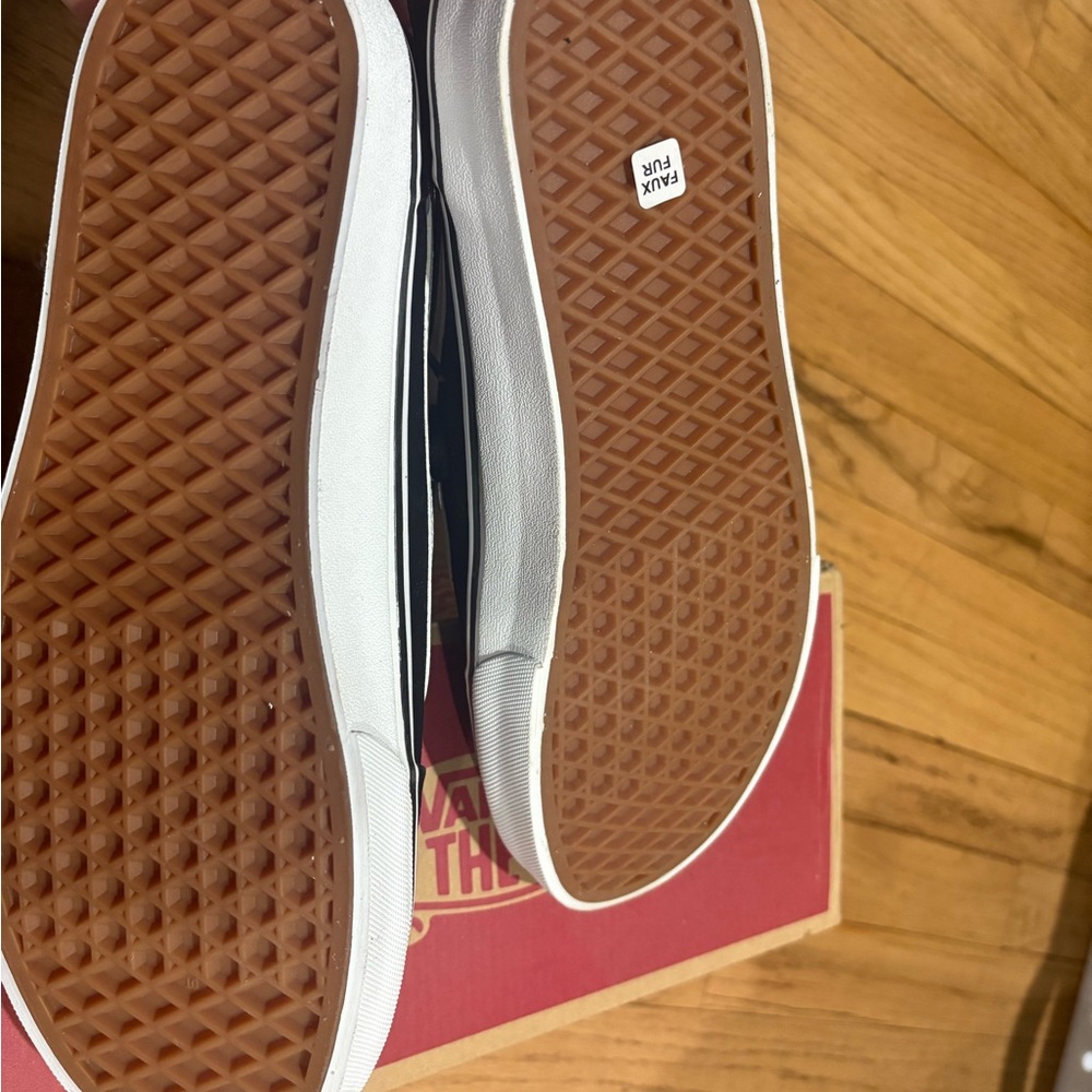 Vans Black and White Mule Sneakers 11w - Picture 4 of 5
